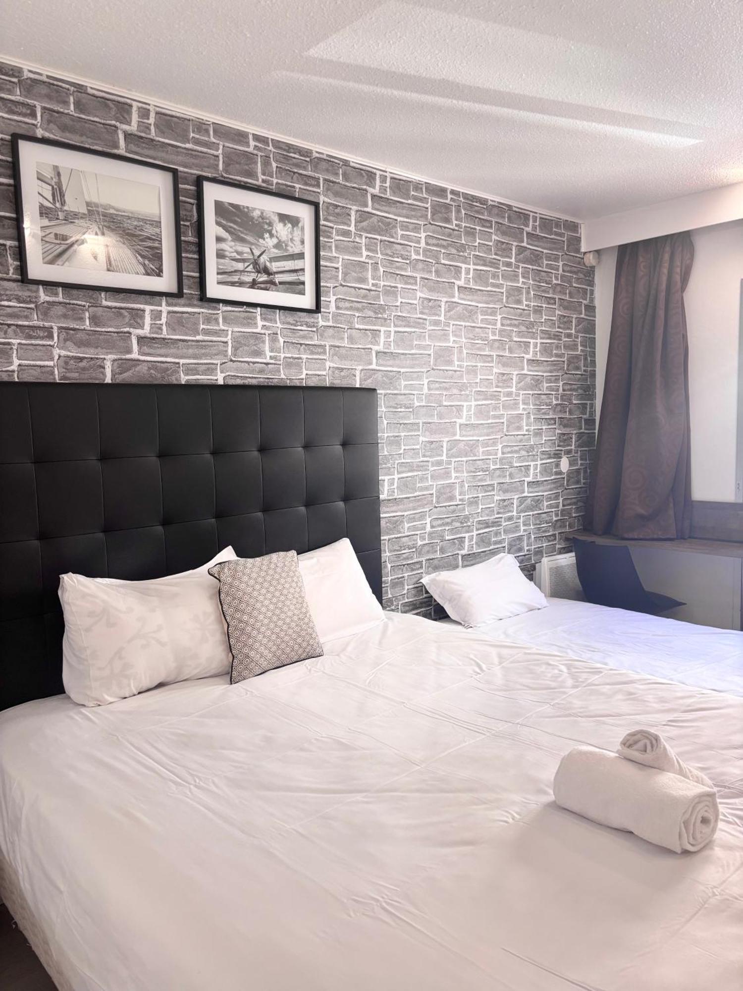 Resothel Group Hotel Ле Кане Екстериор снимка